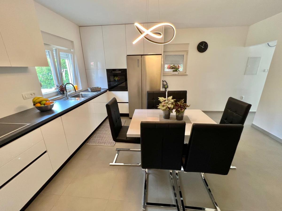 קריקווניצה Apartman Barbara מראה חיצוני תמונה